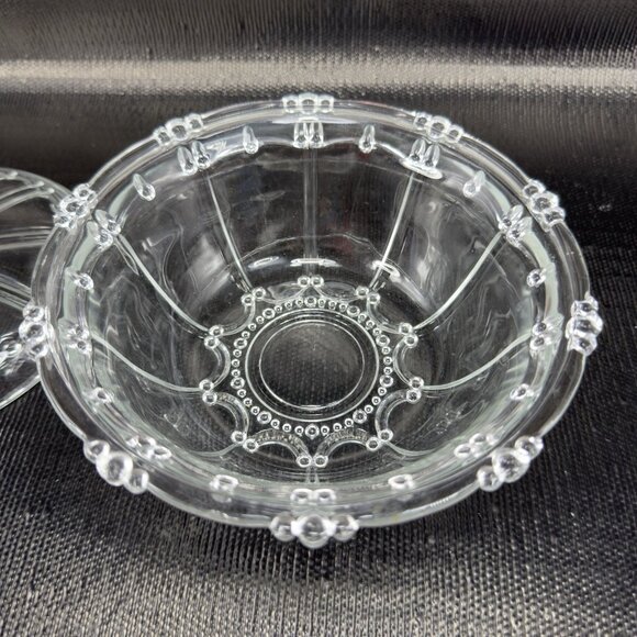 Vintage KIG Indonesia Clear Crystal Glass Candy Dish Container Lid Oyster Pearl - Picture 9 of 11